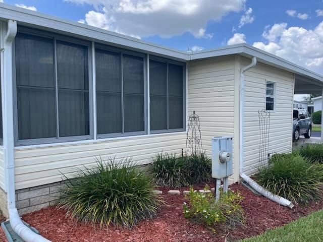 1912 Hazeltine Way a Winter Haven, FL Mobile or Manufactured Home for Sale